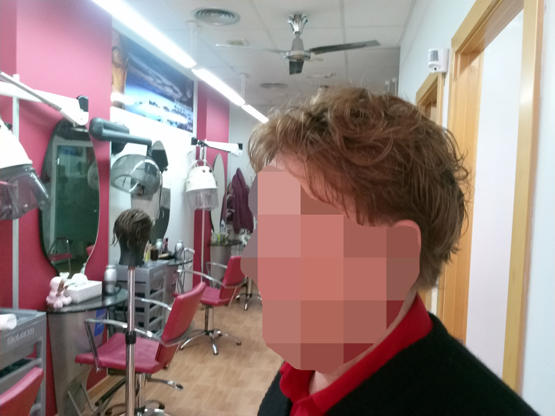 Prótesis de cabello natural