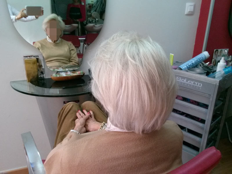 Prótesis de cabello natural