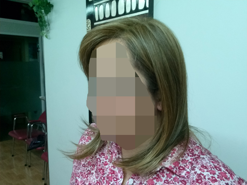 Prótesis de cabello Sintética